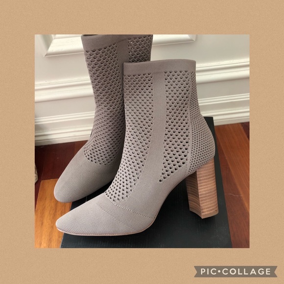 ♦️BNIB Charles David bootie - Picture 2 of 15